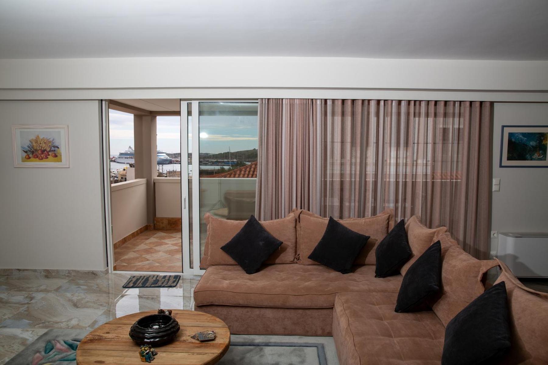 Catherine'S Comfort Apartment No1 Lavrion Exterior photo
